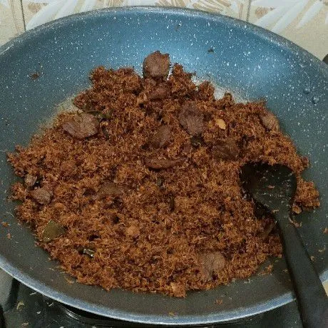Bila sudah benar² matang dan tidak ada kandungan airnya, bisa dimatikan api dan diangkat. Dinginkan. Siap disimpan dalam wadah kedap udara.