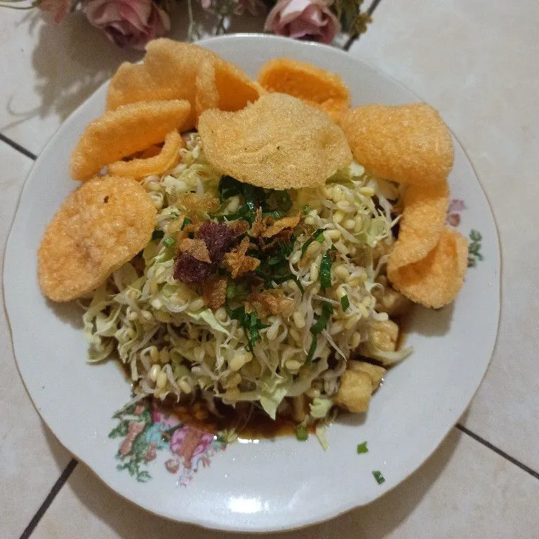 Lontong Tahu Kuah Gula Jawa