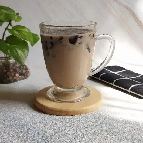 Cincau Milk Tea