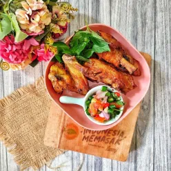 Ayam Goreng Sambal Dabu-Dabu