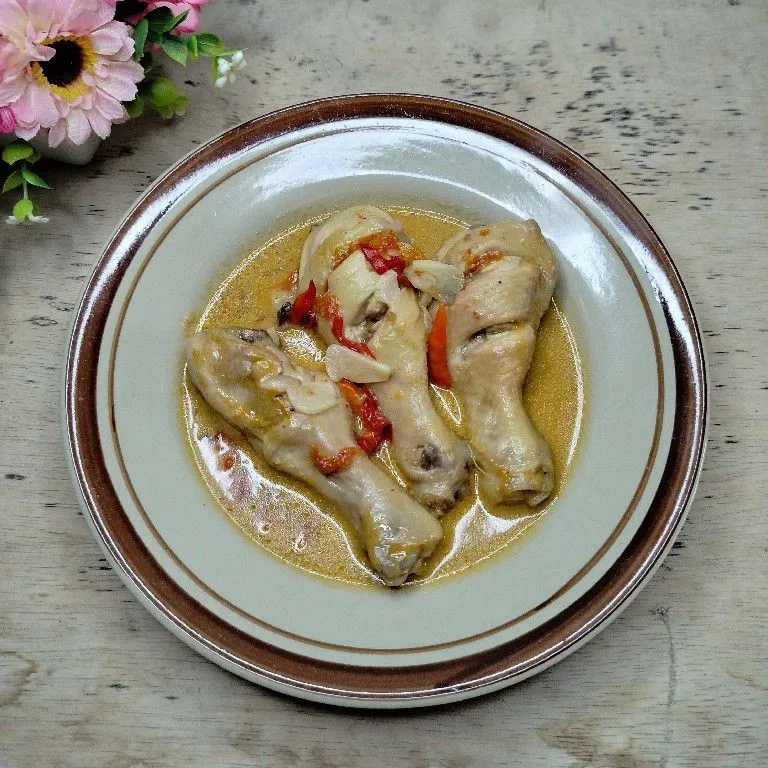 Garang Asem Ayam Bumbu Tumis