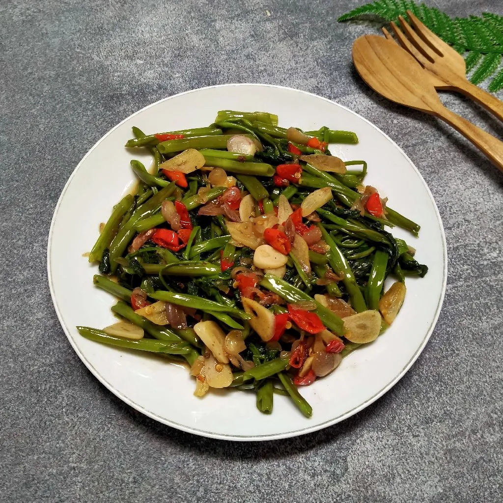 Tumis Kangkung Belacan Pedas
