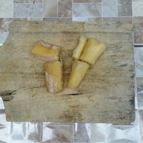 Siapkan tape.