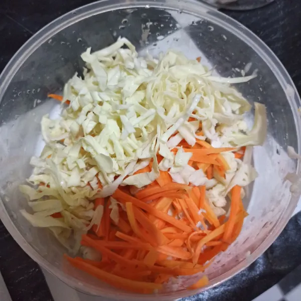 Potong sesuai selera.