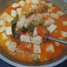Setelah sayur mendidih koreksi rasanya, angkat dan siap dihidangkan.