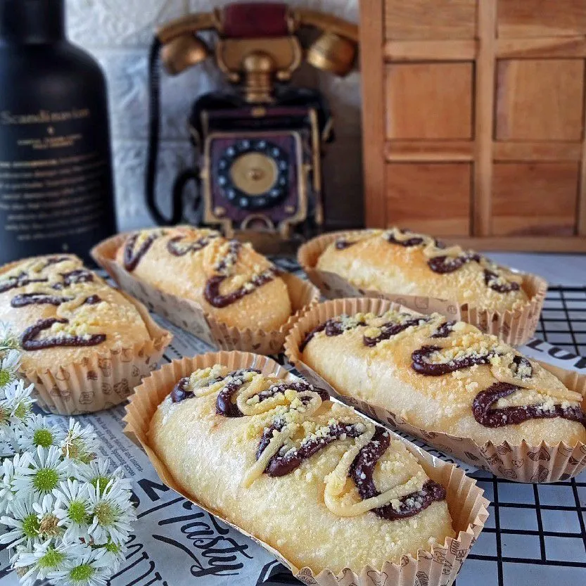 Roti Keju Coklat Crumbel