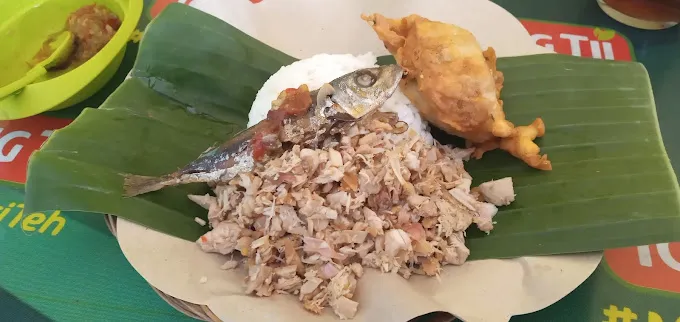 potret nasi megono