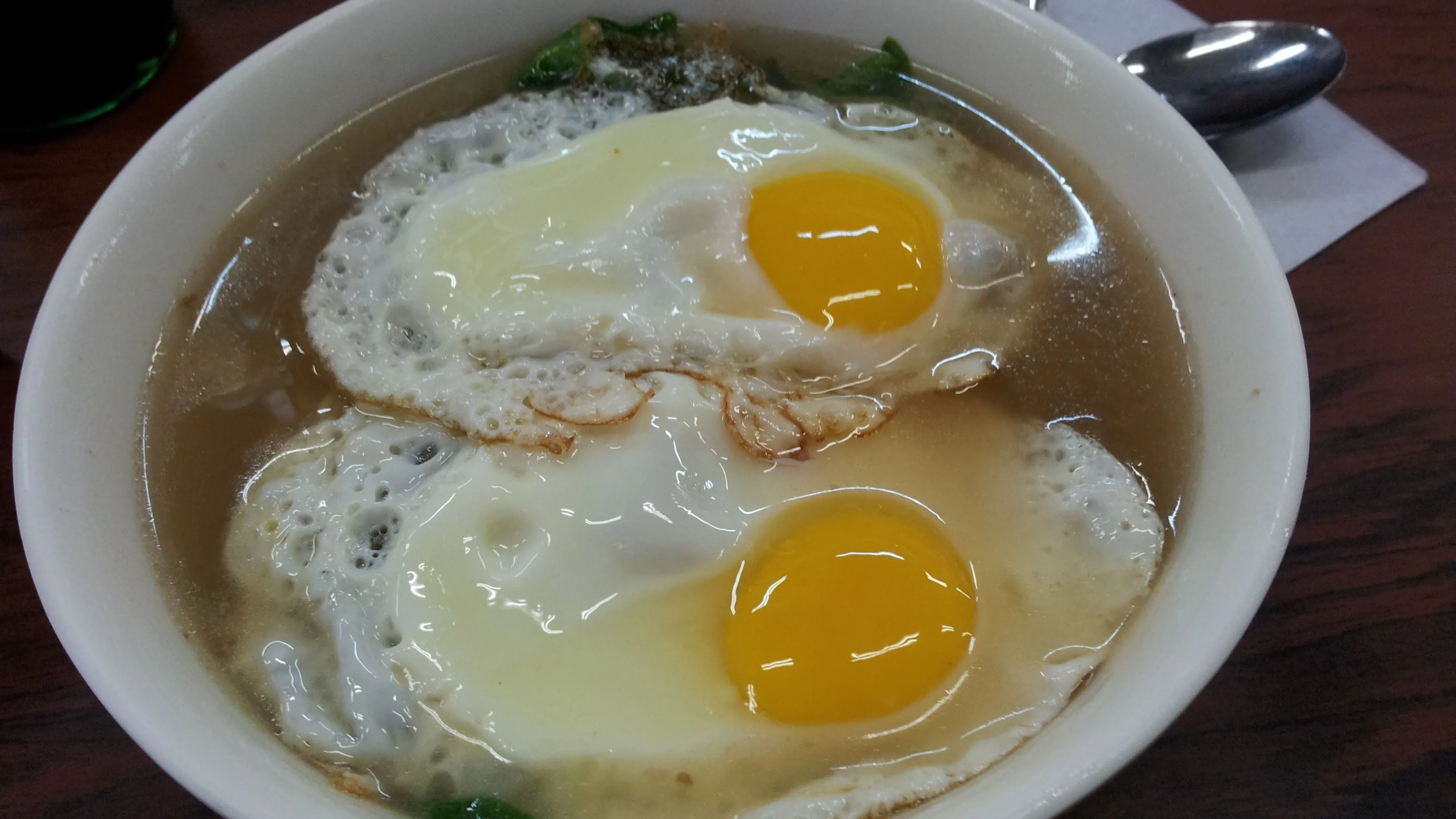 ilustrasi sup telur ceplok