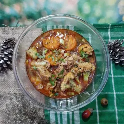Sup Ayam Kuah Merah