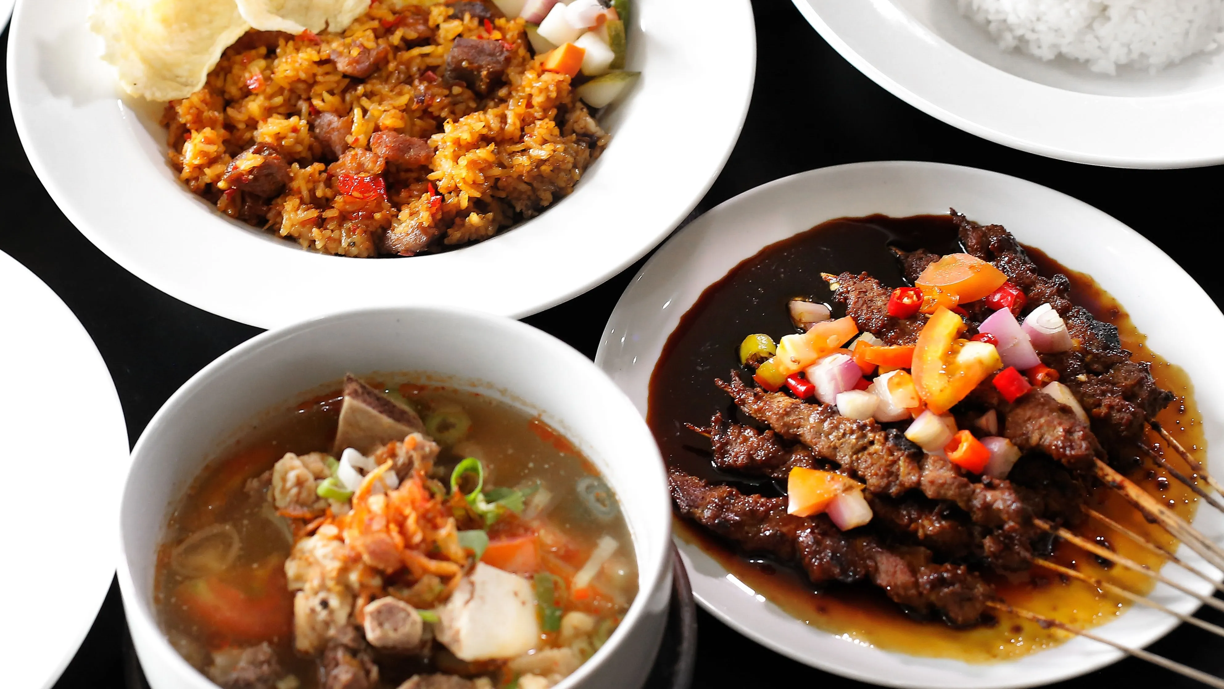 15 Makanan Khas Surabaya yang Wajib Dicoba dan Bikin Nagih