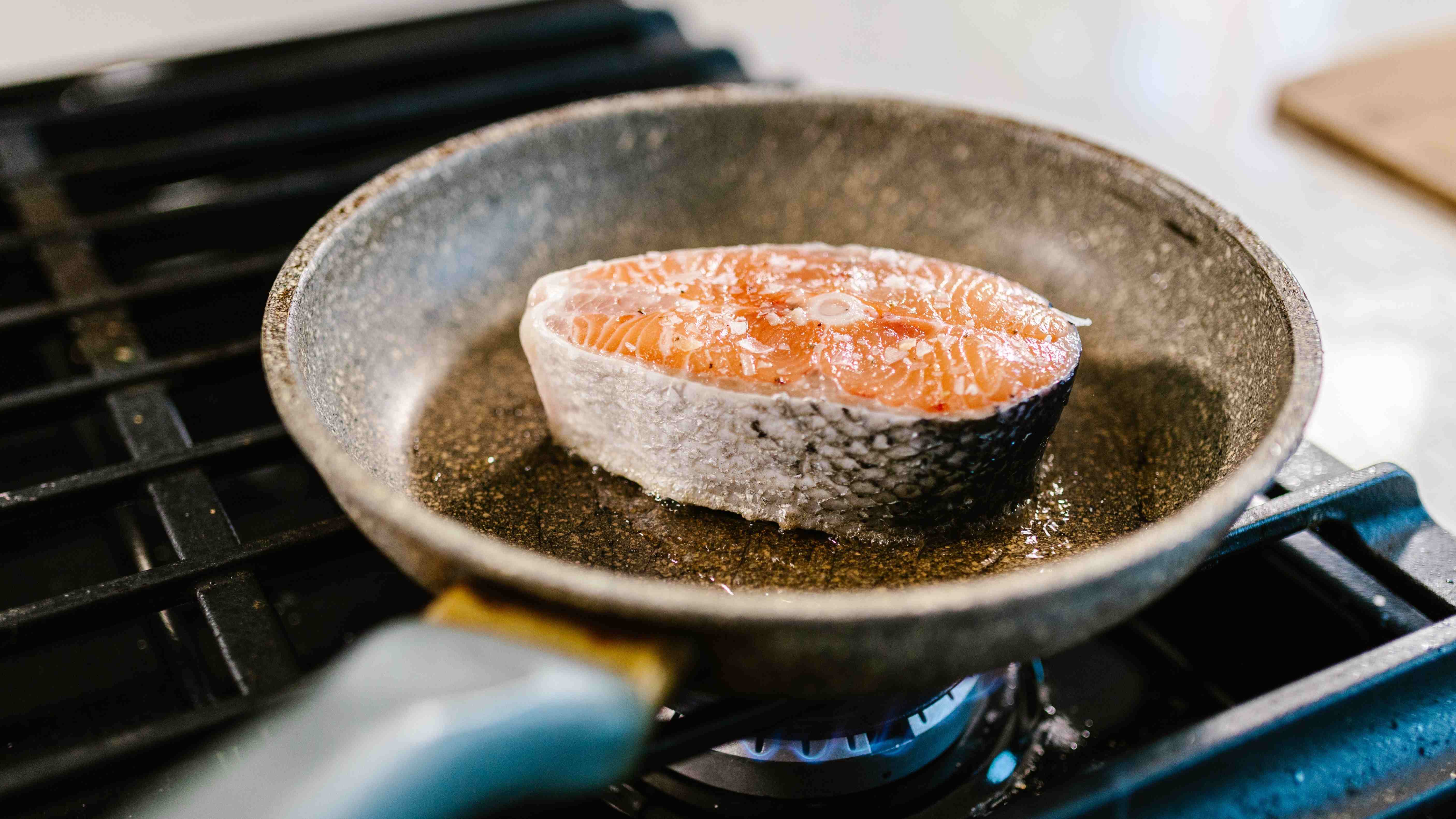 Shallow Frying, Teknik Menggoreng Cepat Dengan Minim Minyak