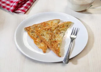 Roti Bakar Telur