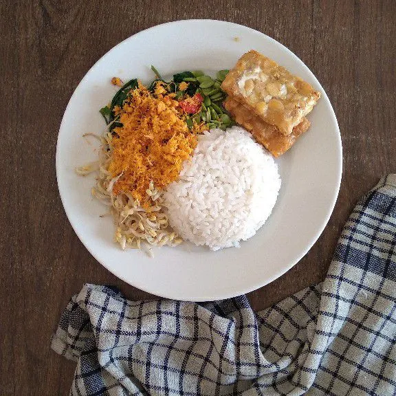 Nasi Gudangan