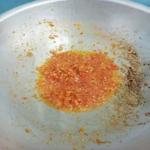 Tumis bumbu halus hingga matang