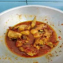 Tambahkan air, masak hingga air menyusut