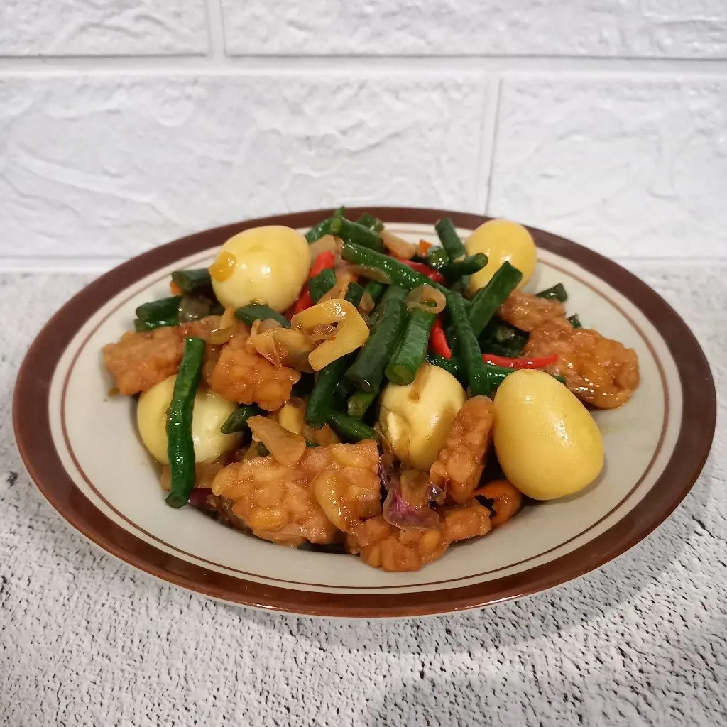 Tumis Tempe, Telur Puyuh, & Kacang