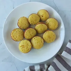 Pukis Bulat Bersarang