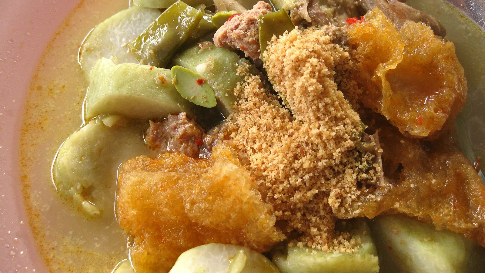 potret lontong opor krecek