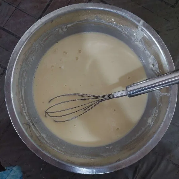 Aduk hingga semua tercampur rata.