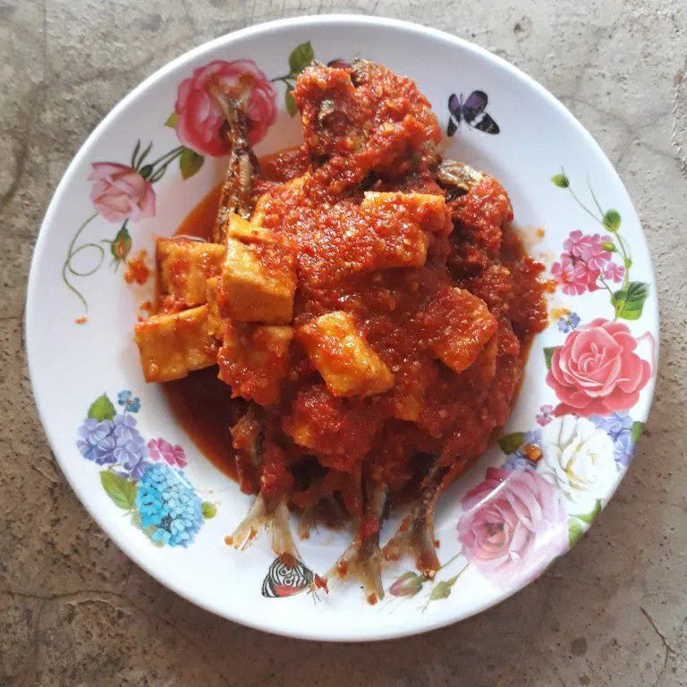 Ikan Dencis Tahu Balado