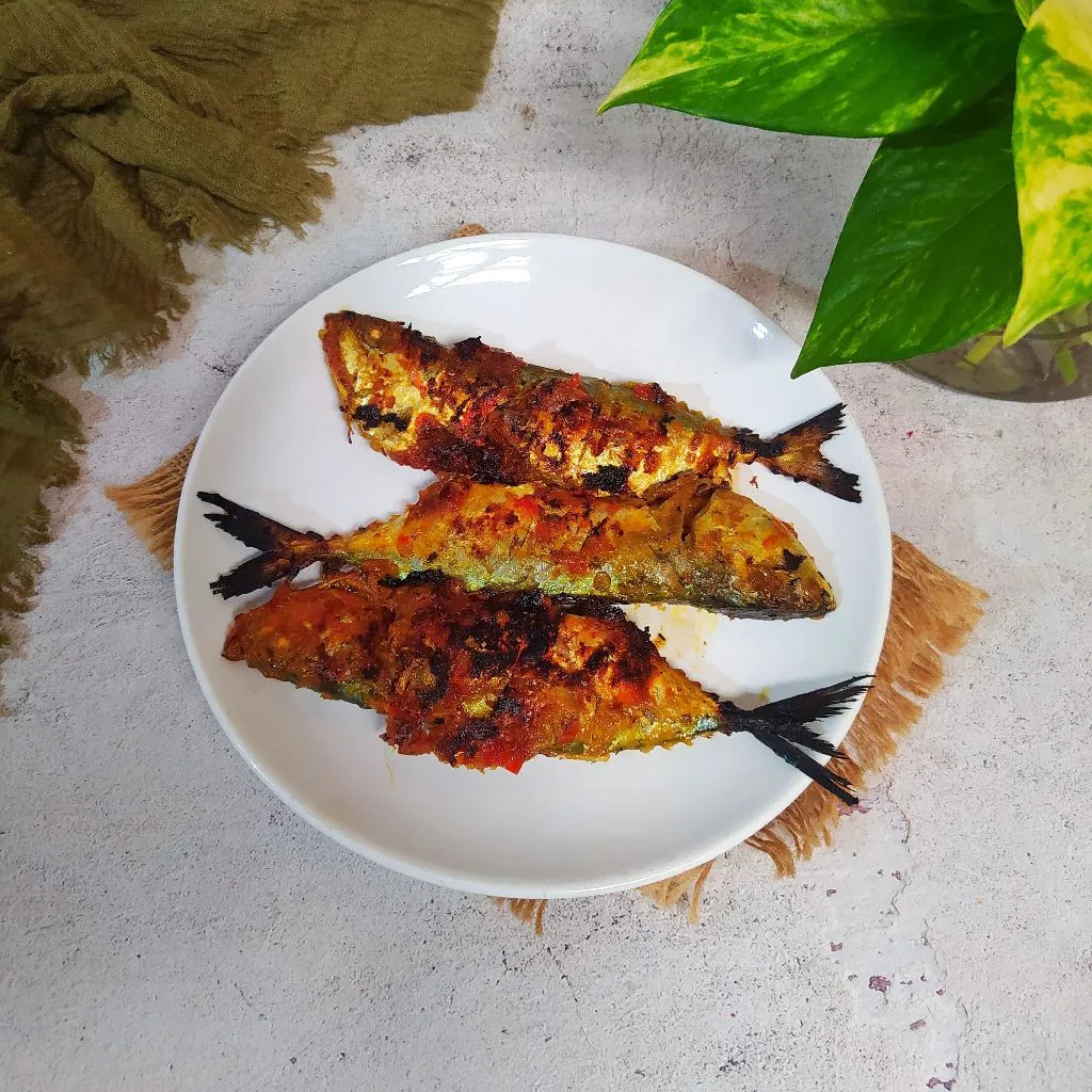 Ikan Kembung Bakar Bumbu Oranye