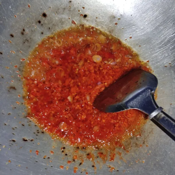 Lalu masak cabe