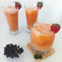 Strawberry Milk tea