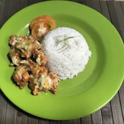 Ayam Buttermilk Pedas Daun Jeruk