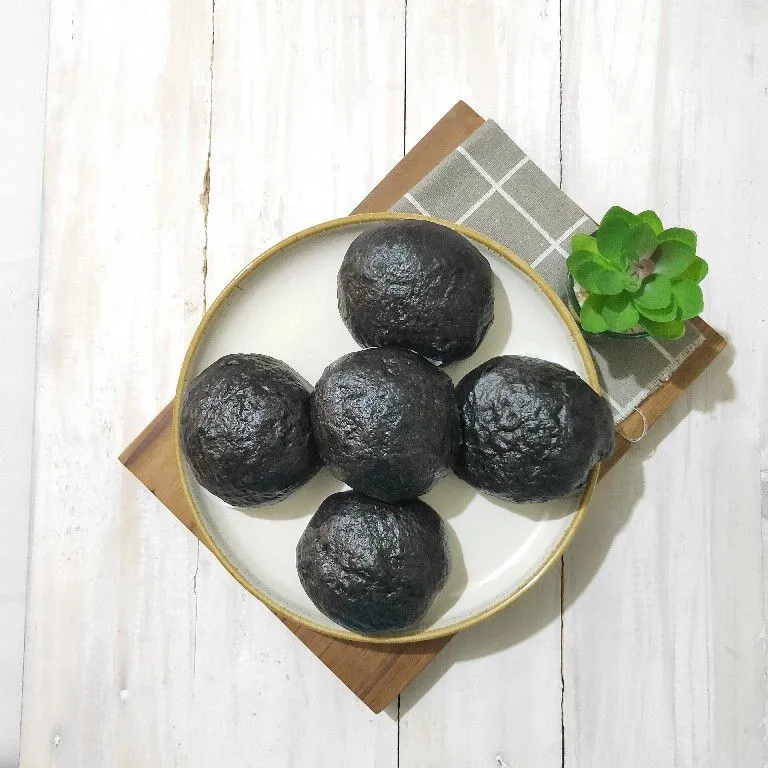 Bakpao Hitam Coklat Lumer