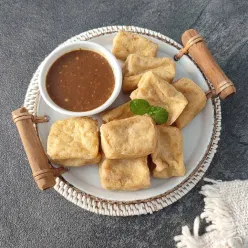 Tahu Goreng Sambal Kacang Petis