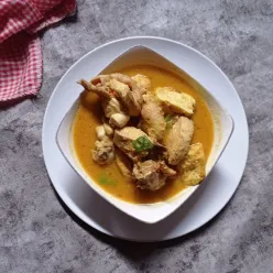 Gulai Ayam Tahu