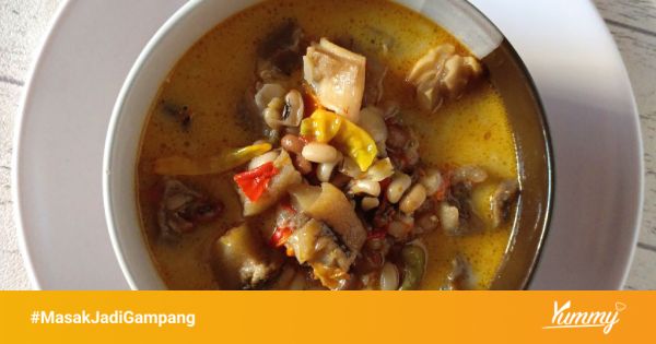 Tampilan akhir masakan gulai cingur sapi yang siap disajikan
