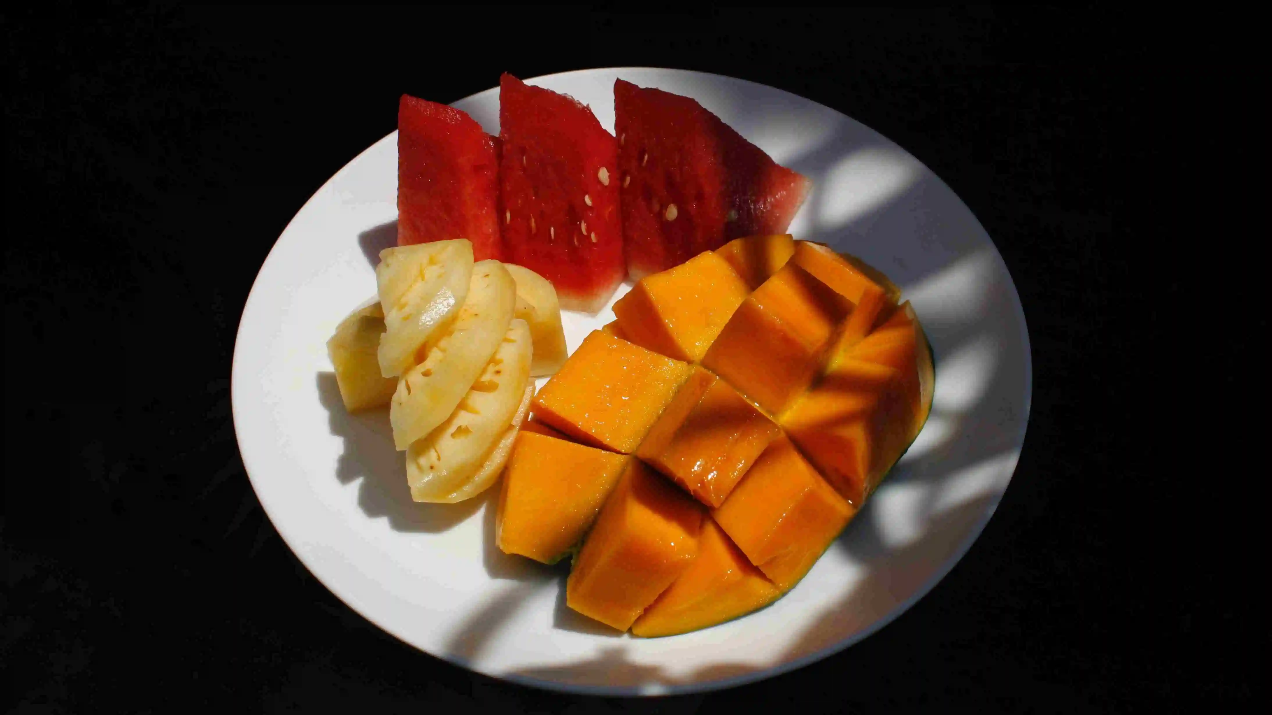 ilustrasi buah-buahan