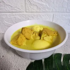 Gulai Telur Tahu Bumbu Iris
