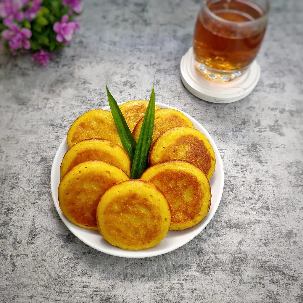 Kue Kamir Labu Kuning