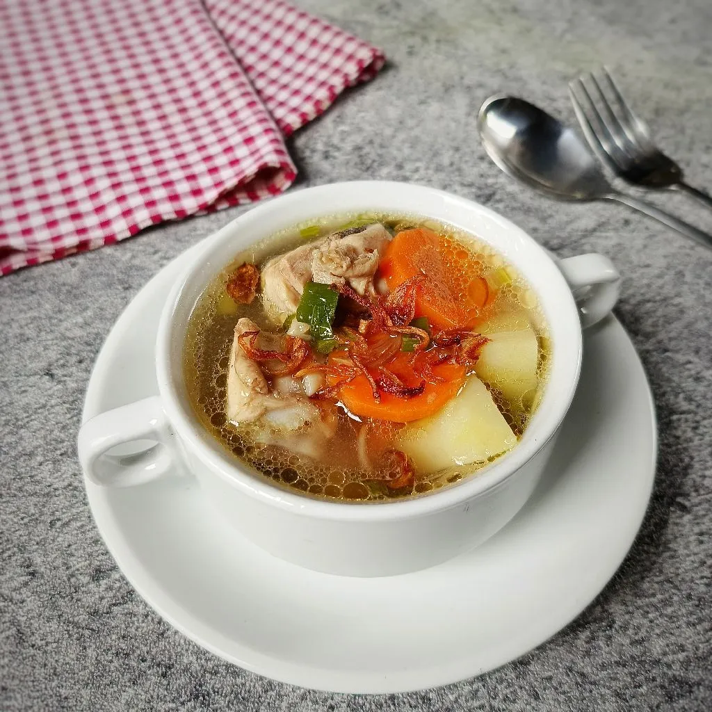 Sop Ayam Gurih