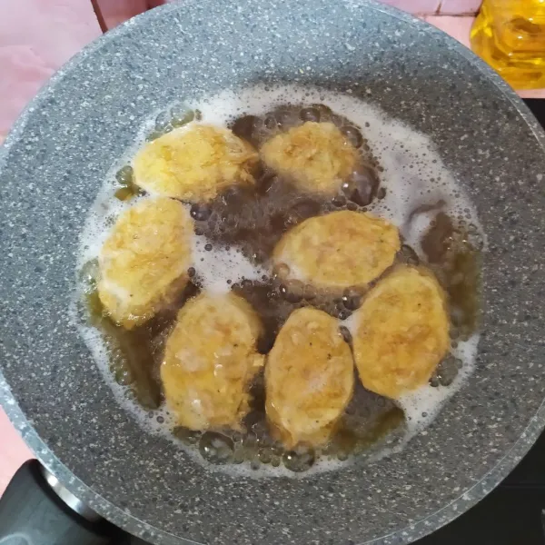 Goreng hingga matang.