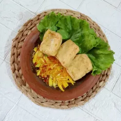 Tahu Goreng Sambel Pencit