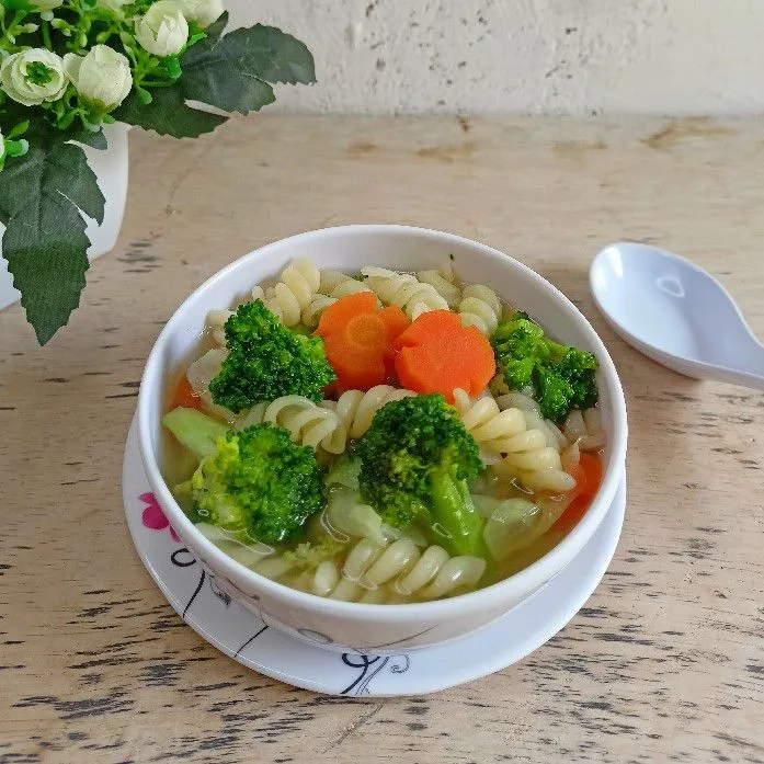Sop Brokoli Makaroni