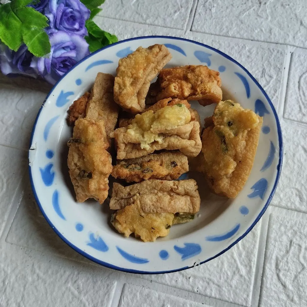 Tahu Goreng Isi Tahu