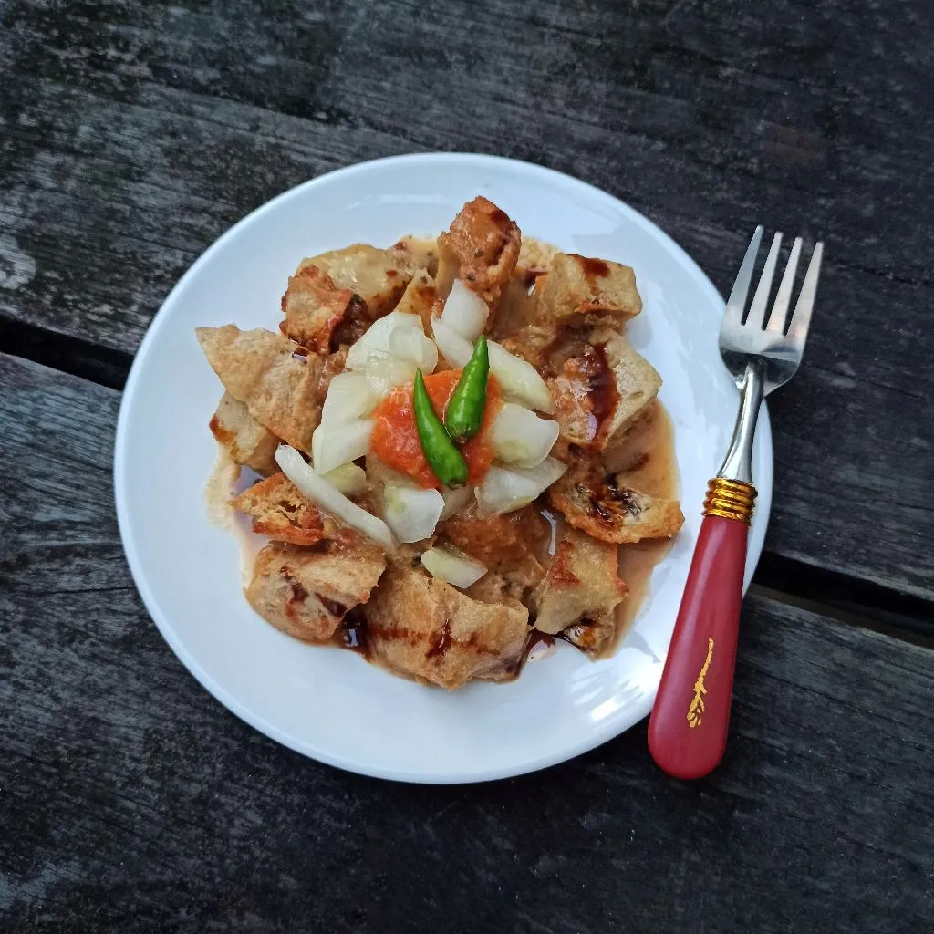 Tahu Bakso Bite Sambal Pecel