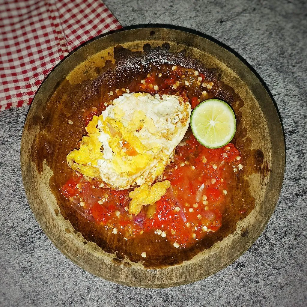 Penyetan Telur Ceplok