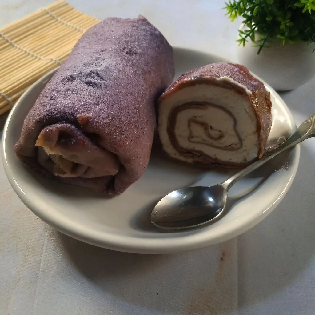 Taro Roll Crepes