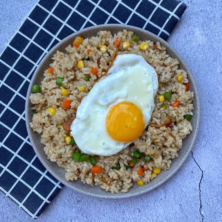 Nasi Goreng Warna-warni