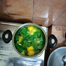 Masak hingga sayuran matang, lalu tes rasa kemudian matikan api.