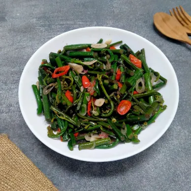 Tumis Pakis Pedas Saus Tiram