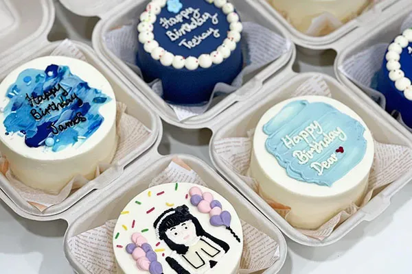 ​10 Referensi Korean Bento Cake dengan Beragam Design 