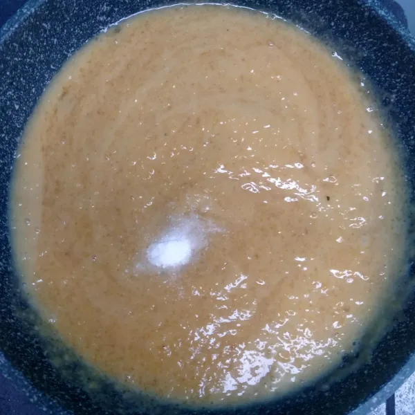 Masukkan garam.
