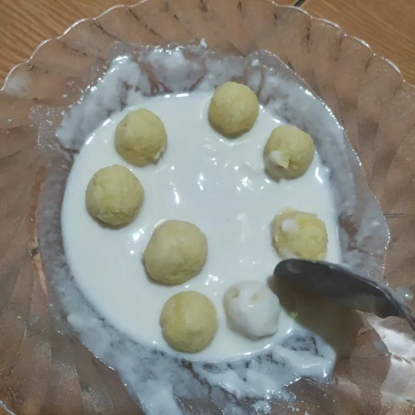 Masukkan ke dlm bahan pencelup