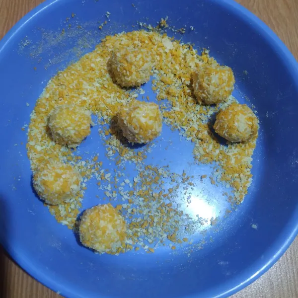 Baluri dgn tepung panir